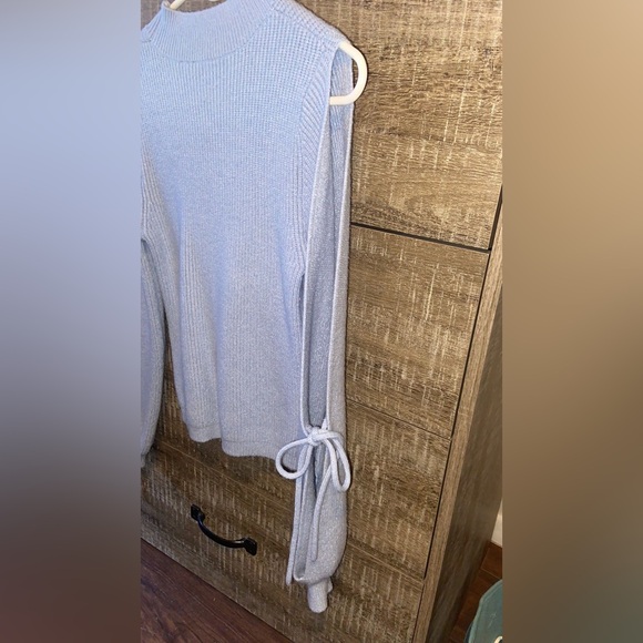 Willow & root lace-up mock neck sweater - Picture 5 of 9